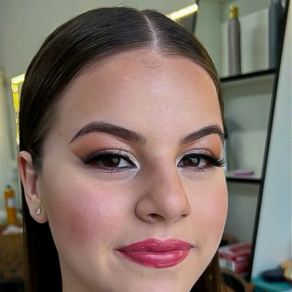Trabalho de maquiagem e beleza em Joinville - Andressa Rosa Beauty (1)